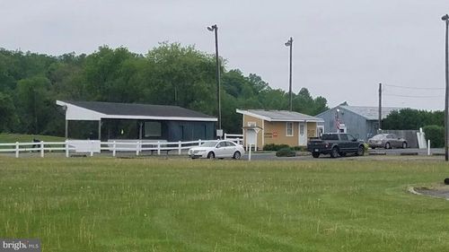 707 Route 68, Columbus, NJ, 08022-2231 | Card Image