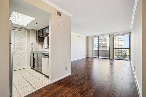 apt-805-3525 Sage Rd, Houston, TX, 77056-7022 | Card Image