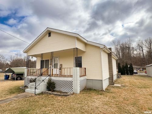 132 Se Front St, Dongola, IL, 62926-1016 | Card Image