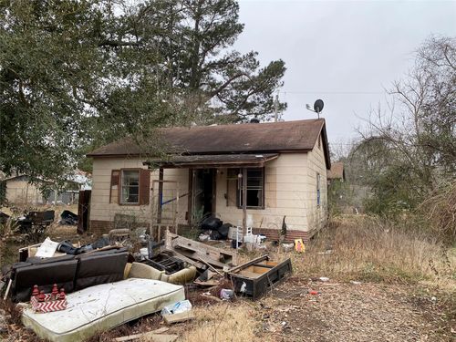 10 Winn Pl, Hooks, TX, 75561-5459 | Card Image