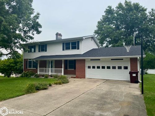 1032 N 6th St, Chariton, IA, 50049-1202 | Card Image