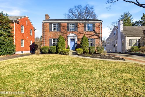 511 Breckenridge Ln, Louisville, KY, 40207-3832 | Card Image