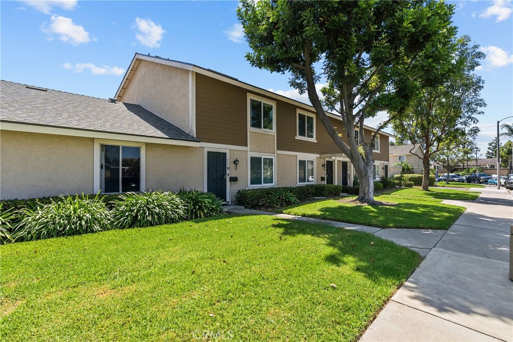 Residential in Santa Ana 4