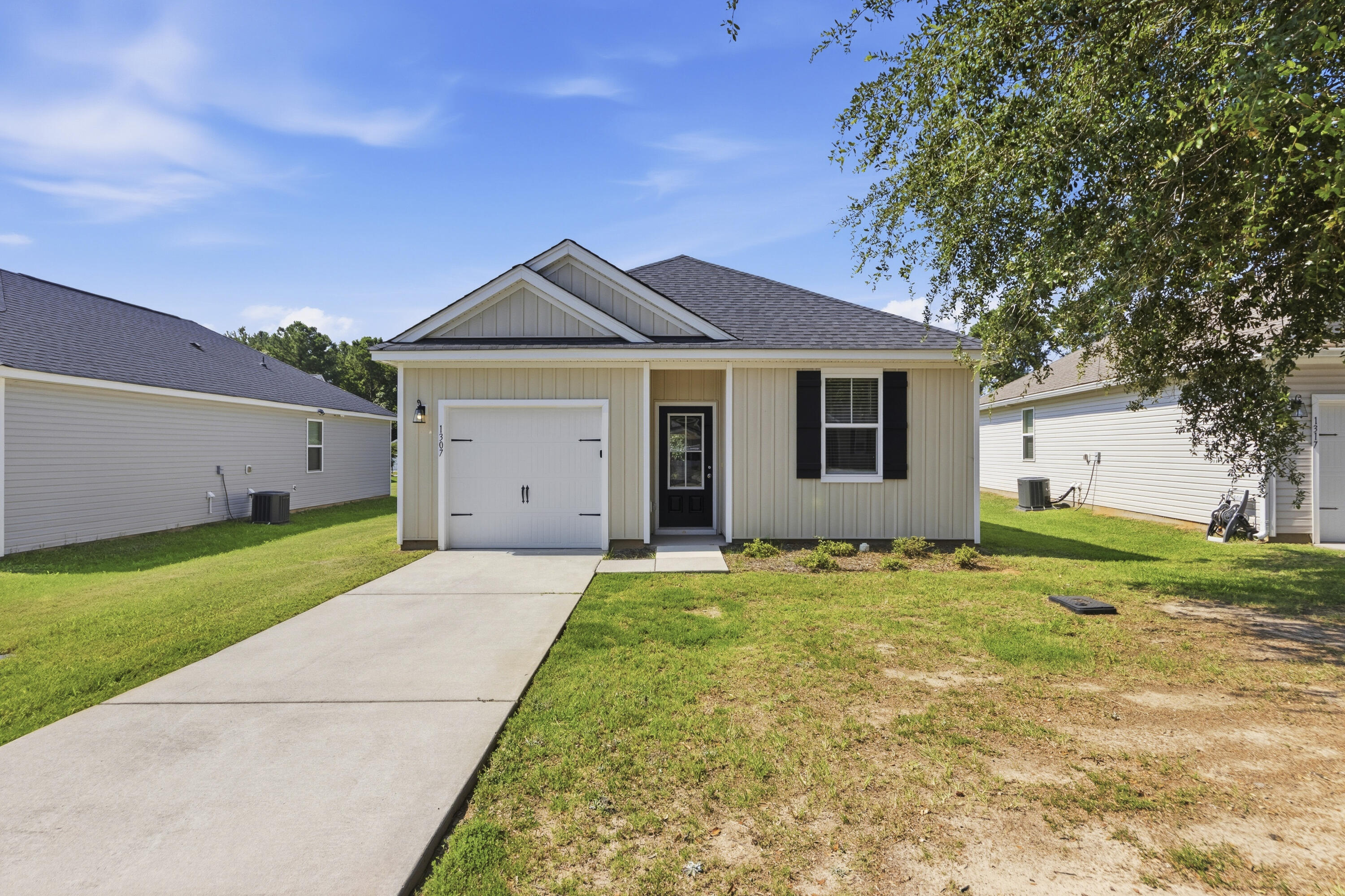 Residential in Manning