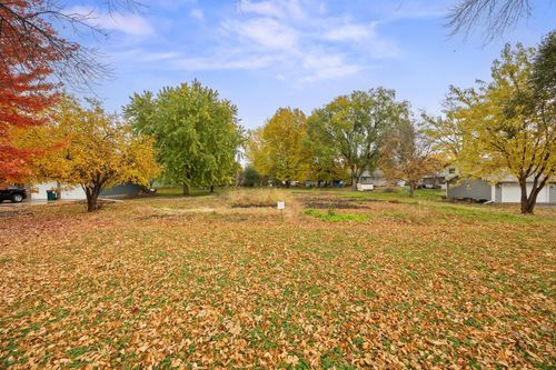 4441 Reservoir Blvd, Columbia Heights, MN, 55421-3256 | Card Image