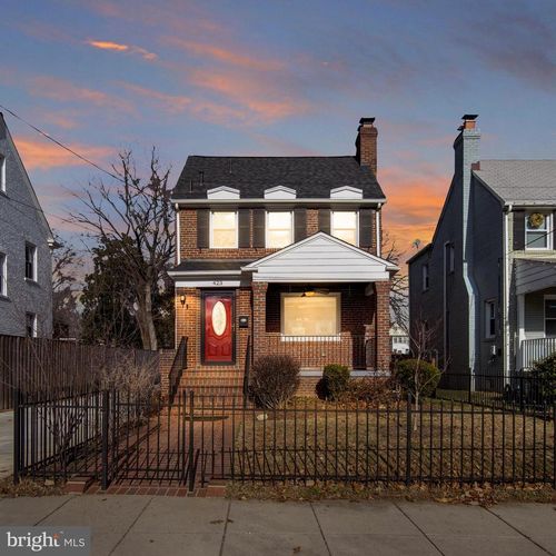 423 Quackenbos St Nw, WASHINGTON, DC, 20011-1307 | Card Image