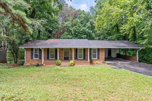 246 Barbara Ln Sw, Mableton, GA, 30126-2450 | Card Image