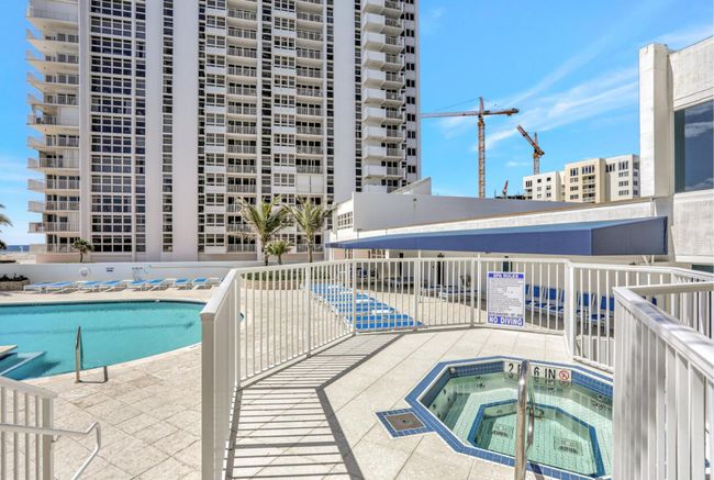 APT-2508 - 1360 S Ocean Blvd, Condo with 2 bedrooms, 3 bathrooms and null parking in Pompano Beach FL | Image 42