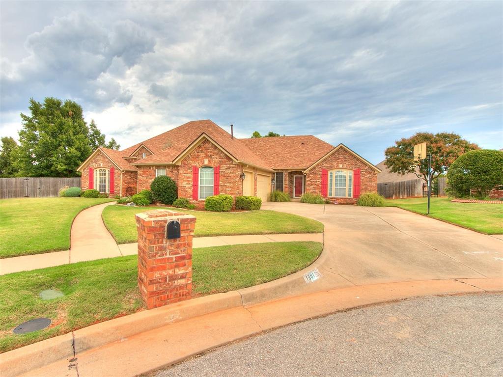 197th Cir, Edmond, OK 73012