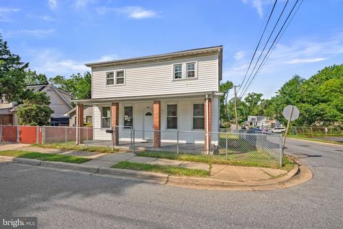 138 Maryland Park Dr, Capitol Heights, MD, 20743-2050 | Card Image