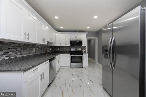 5033 Parrish St, PHILADELPHIA, PA, 19139-1645 | Card Image