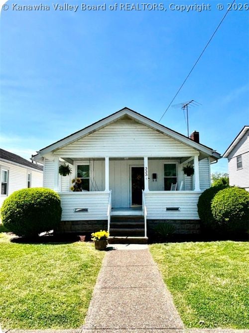 333 17th St, Dunbar, WV, 25064-2809 | Card Image