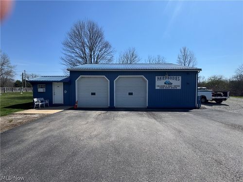 2719 Columbiana Rd, New Springfield, OH, 44443-8724 | Card Image
