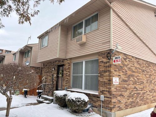 15-1 Lamers Crt, Tillsonburg, ON, N4G4T6 | Card Image