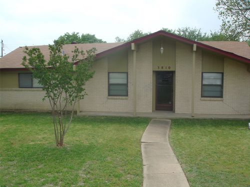 3810 Calgary Ct E, Irving, TX, 75062-2903 | Card Image