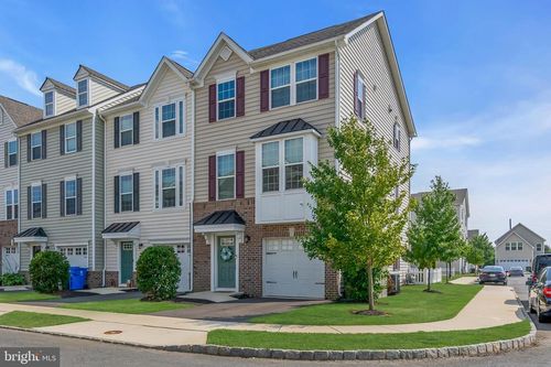18 Ella Ln, EASTAMPTON, NJ, 08060-9686 | Card Image