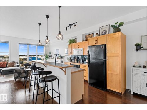 100-4835 104a St Nw, Edmonton, AB, T6H0R5 | Card Image