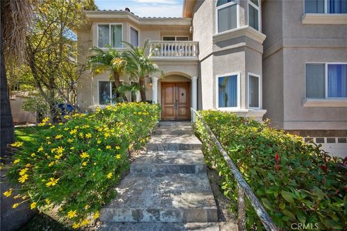 24845 Bella Vista Dr, Newhall, CA, 91321 | Card Image