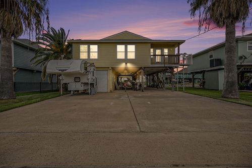 119 Sand Shoals Rd, Freeport, TX, 77541-7909 | Card Image