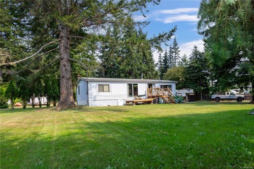 64 Seabreeze Dr, Campbell River, BC, V9H1H8 | Card Image