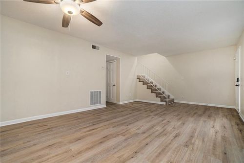 apt-15d-6354 Shannon Pkwy, Union City, GA, 30291-1529 | Card Image