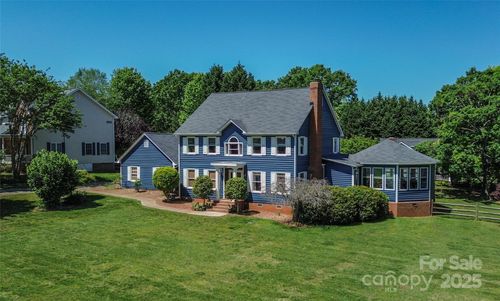 106 Chatworth Ln, Mooresville, NC, 28117-8135 | Card Image