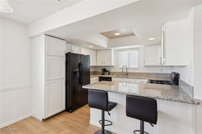 4 - 6711 W Charleston Blvd, Condo with 2 bedrooms, 2 bathrooms and null parking in Las Vegas NV | Image 8
