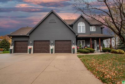 387 Sagebrush Pass, House other with 5 bedrooms, 4 bathrooms and null parking in Dakota Dunes SD | Image 1