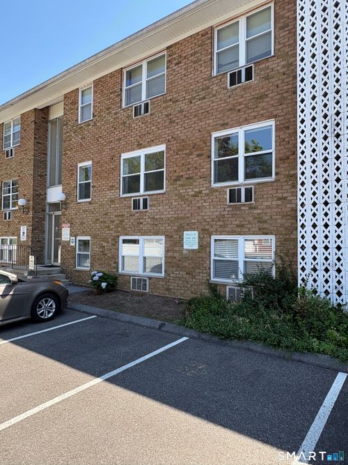 23-1 Walter Ave, Norwalk, CT, 06851-4119 | Card Image