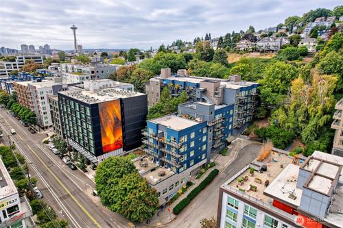 608-701 Galer St, Seattle, WA, 98109-3549 | Card Image
