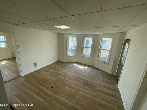 102 Westminster St, Wilkes Barre, PA, 18702-3541 | Card Image