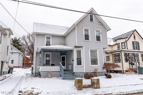 609 Lincoln Ave Nw, Canton, OH, 44708-4951 | Card Image