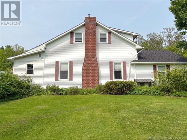 124 Riverview Dr, House other with 5 bedrooms, 2 bathrooms and null parking in Florenceville Bristol NB | Image 5