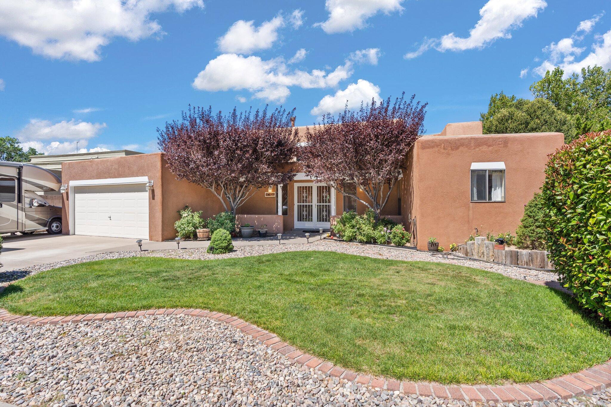 Miguel Ct, Albuquerque, NM 87111