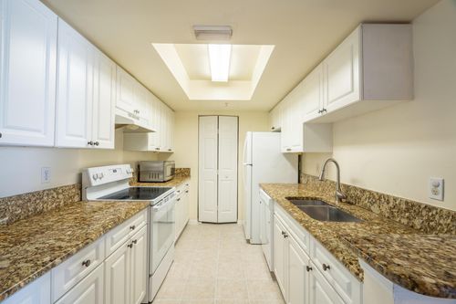 apt-1304-1300 Crestwood Ct S, Royal Palm Beach, FL, 33411-4925 | Card Image