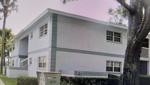 f102-584 Fairways Ln, Ocala, FL, 34472-8526 | Card Image