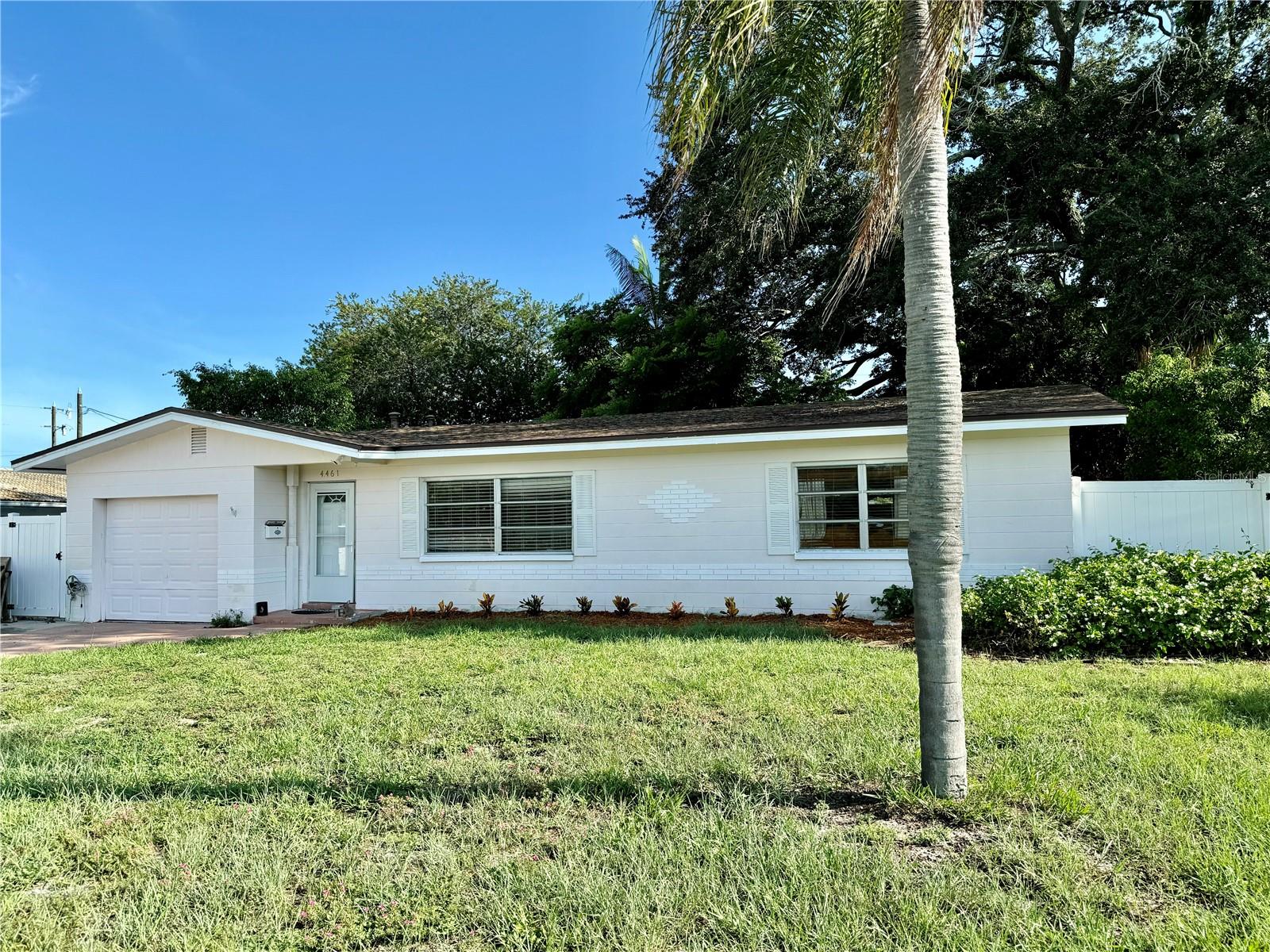 37th Ave, Saint Petersburg, FL 33713