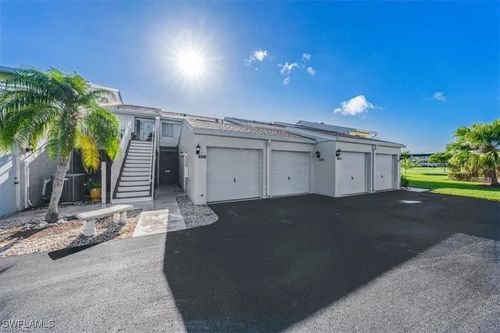 27-452 Bristle Cone Ln, NAPLES, FL, 34113-8312 | Card Image