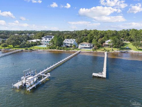 5469 Soundside Dr, Gulf Breeze, FL, 32563-9532 | Card Image