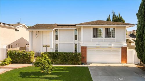 17612 Webster Ave, Irvine, CA, 92614-6660 | Card Image