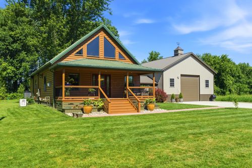 13525 Newark Dr Ne, Millersport, OH, 43046-9765 | Card Image
