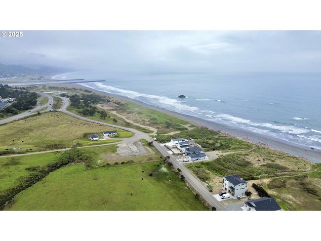 4 - 000 Old Coast Hwy, Home with 0 bedrooms, 0 bathrooms and null parking in Gold Beach OR | Image 33