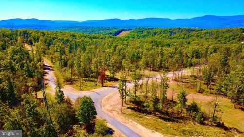 152 Laurel Grove Road, Winchester, VA, 22602 | Card Image