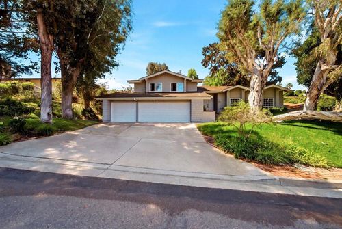 425 Loma Larga Dr, Solana Beach, CA, 92075-1719 | Card Image