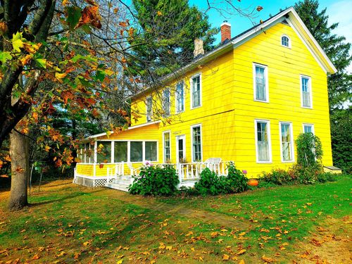 2044 770th Ave, Knapp, WI, 54749-9041 | Card Image