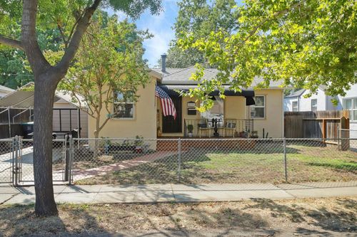 2136 W Rose Street, Stockton, CA, 95203 | Card Image