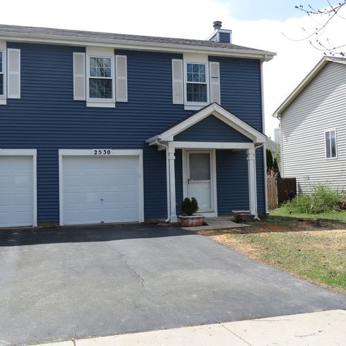 2530 Warm Springs Ln, Naperville, IL, 60564-8400 | Card Image