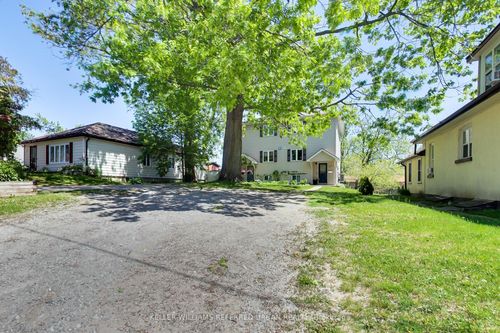 27 Lount St, Barrie, ON, L4M3E3 | Card Image
