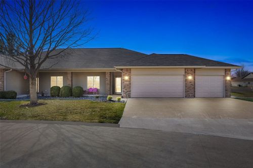 1659 Clifford Ln, Iowa City, IA, 52240-2876 | Card Image