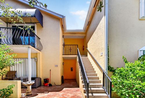 179-179 Waterside Dr, Hypoluxo, FL, 33462-6169 | Card Image